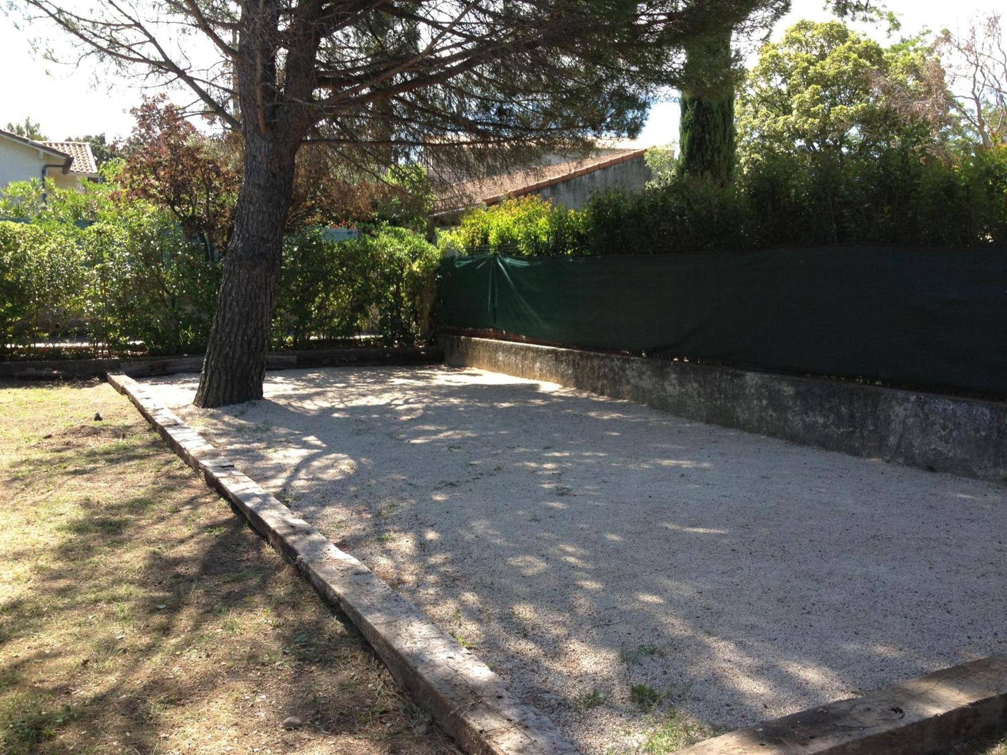 מלון Les Angles  Le Petit Manoir Logis מראה חיצוני תמונה